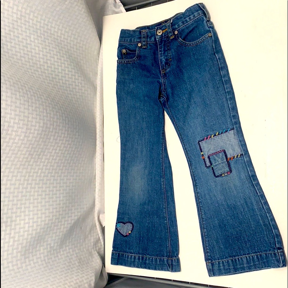 Oshgosh B’gosh heart patch jeans
